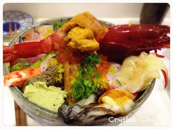 【新北好食推薦】二男小家料理 非常澎湃海鮮丼簡直就是珠寶盒 新鮮又美味推薦！！