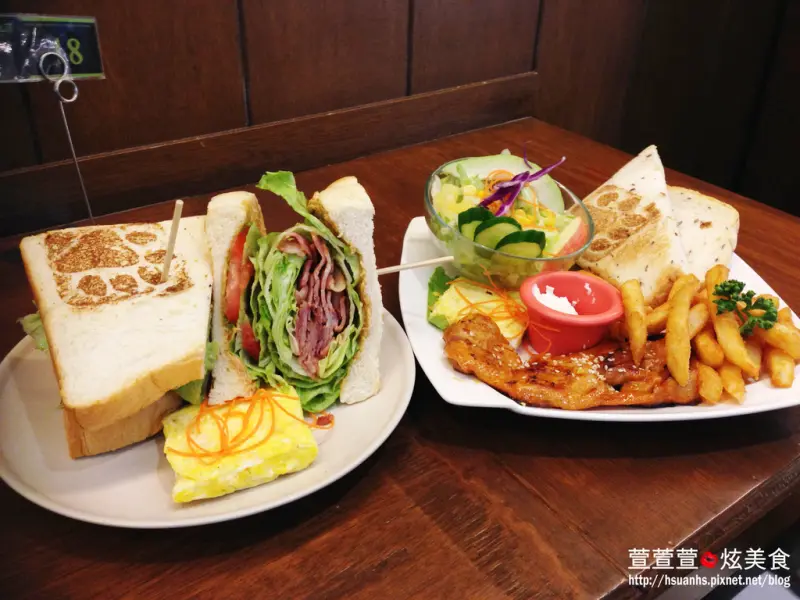【高雄】熊巴吐司。CP質高到破錶早午餐  不推對不起自己! (台北也有分店)
