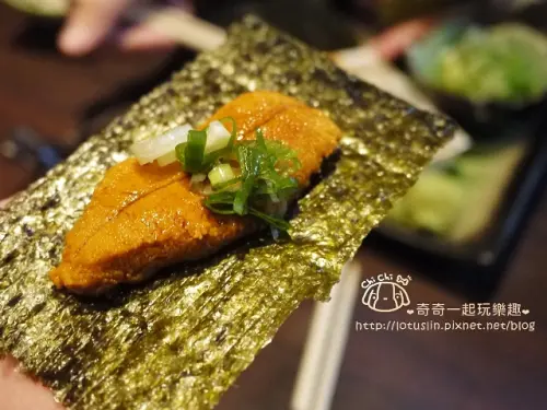 台北 川賀居酒屋 小酌大啖日式料理  超幸福鮮甜握海膽