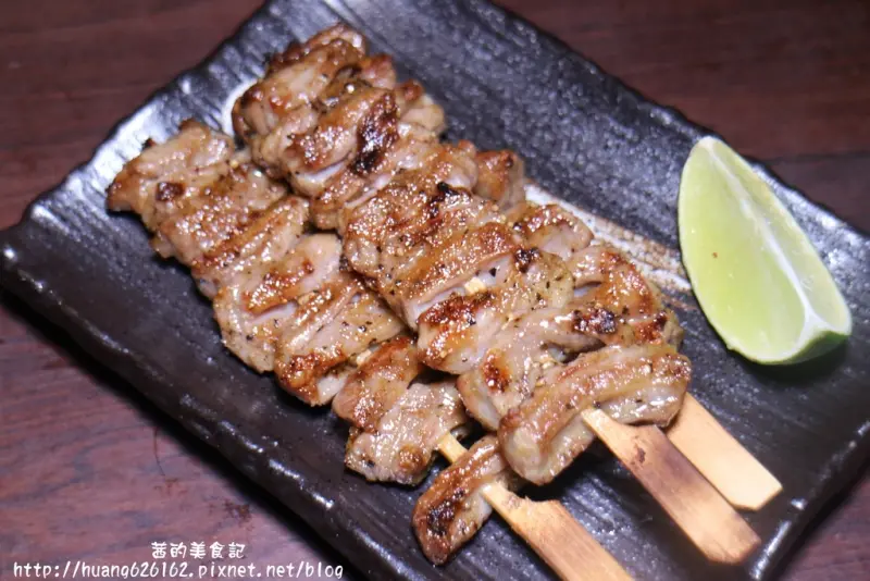 【台北中山區】中山區居酒屋『川賀燒烤居酒屋』鹽烤雞腿串/松阪豬/烤透抽/安格斯黑牛/奶油螃蟹/奶油螃蟹粥/捷運行天宮站