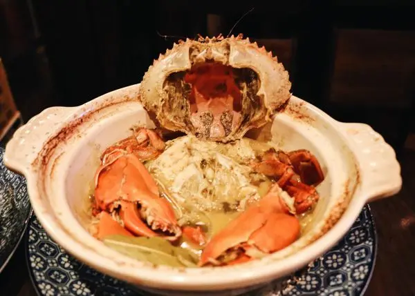 [台北中山區]美食提案X川賀燒烤居酒屋-合江店∥人氣必點奶油螃蟹馬頭魚隱身巷弄老饕深夜食堂∥