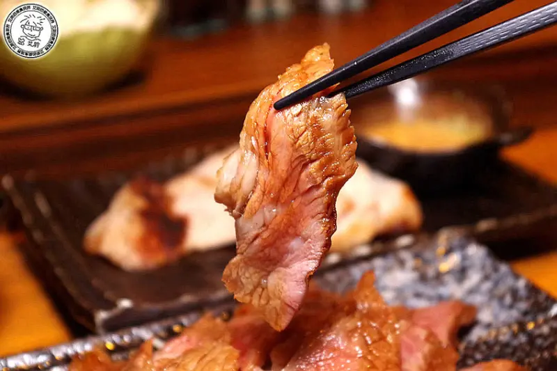 [居酒屋]瞬間又來到日本街邊居酒屋．大啖美食大口喝酒享受下班後的小確幸．川賀 燒烤居酒屋