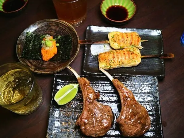 【台北.居酒屋】川賀燒烤居酒屋，溫存的療癒系食堂，餐酒都傳好了