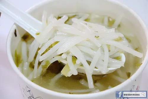【羽諾食記】阿嬤的米粉湯❤古早味ㄟ早午餐❤捷運後山埤站平民美食