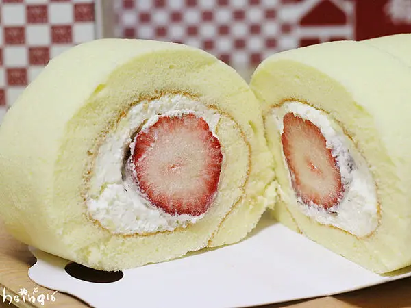 【團購美食】稻香緣手工蛋糕*冬季限定每日限量20條的草莓鮮奶捲 吃的到芋頭顆粒的芋泥捲 如乳酪蛋糕般的招牌黃金蛋糕 巧克力蜂蜜蛋糕 團購蛋糕 彌月蛋糕試吃 網購美食