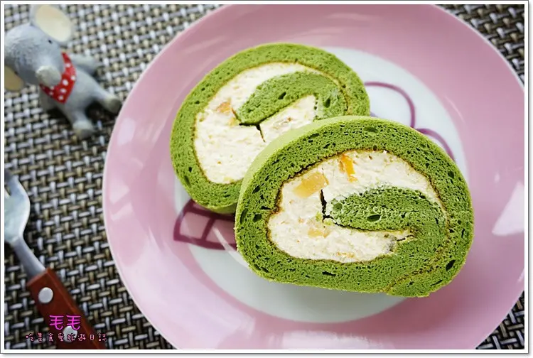 【彰化福興】食記:稻香緣手工蛋糕。抹茶卡士達鮮奶捲♥與熱帶水果的新搭配上市(宅配團購)(邀約)