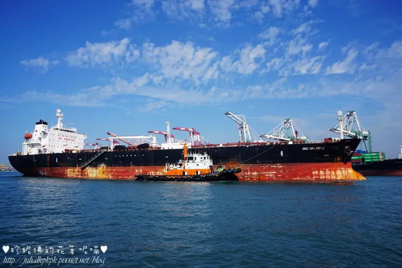 【高雄-小港區】紅毛港文化園區搭乘遊港船，將海港美景盡收眼底