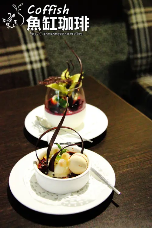 【食║新北蘆洲】魚缸珈琲〜魚缸裡沒有金魚，只有華麗的甜點。蘆洲人的秘密基地。