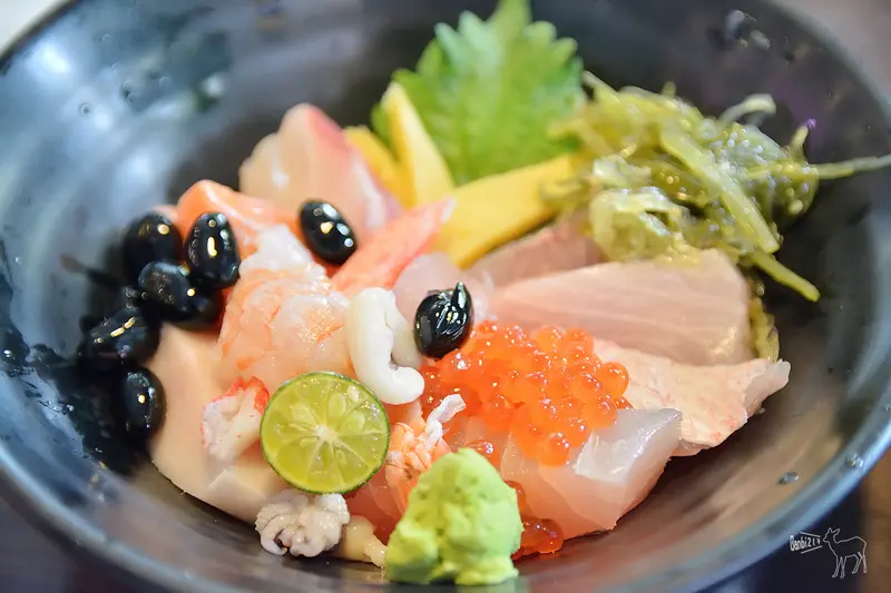 三多屋爸爸嘴平價日式料理生魚片