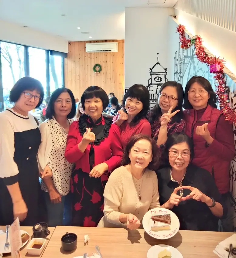 中壢吃到飽美食-Mr. May義式料理(中壢店)-選擇多樣化.物美價廉.桌邊服務親切.拍得開心吃得愉悅