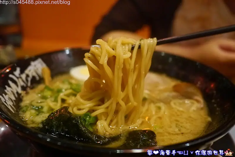 【桃園】らあめん花月嵐拉麵(台茂店)ღ不用坐飛機到日本也能品嚐重口味的拉麵