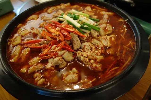 [內湖美食]正宗韓國料理 瑞光路上的道地韓式家常料理-韓宮宴