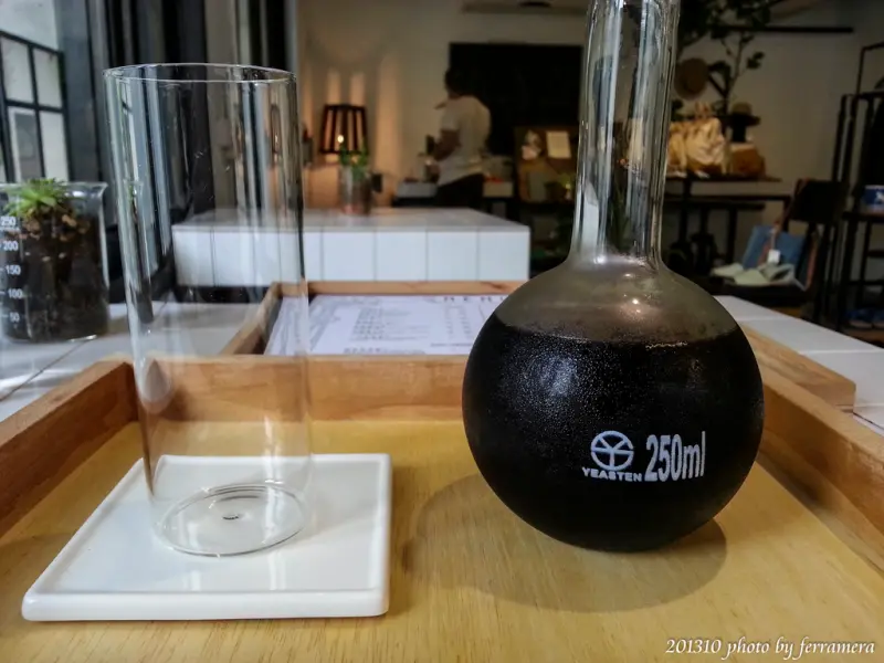 師大‧好氏研究室(設計，閱讀，植物研究，雜貨，咖啡輕食。)