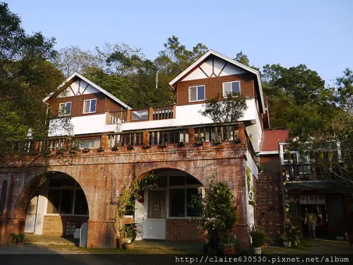 [苗栗三義] 福田瓦舍~2天1夜輕旅行，鯉魚潭水庫 龍騰斷橋