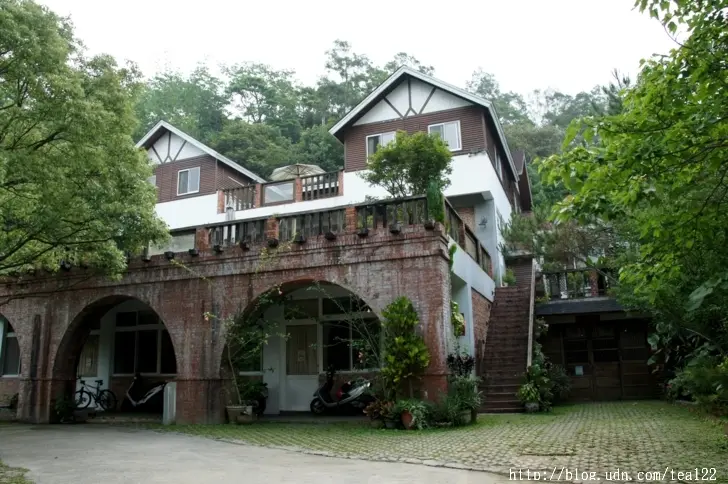 儼然英國古堡的山間民宿－－福田瓦舍