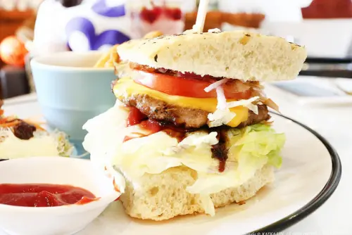 【宜蘭】Piggy Bar 美式餐廳 / 漢堡與下午茶