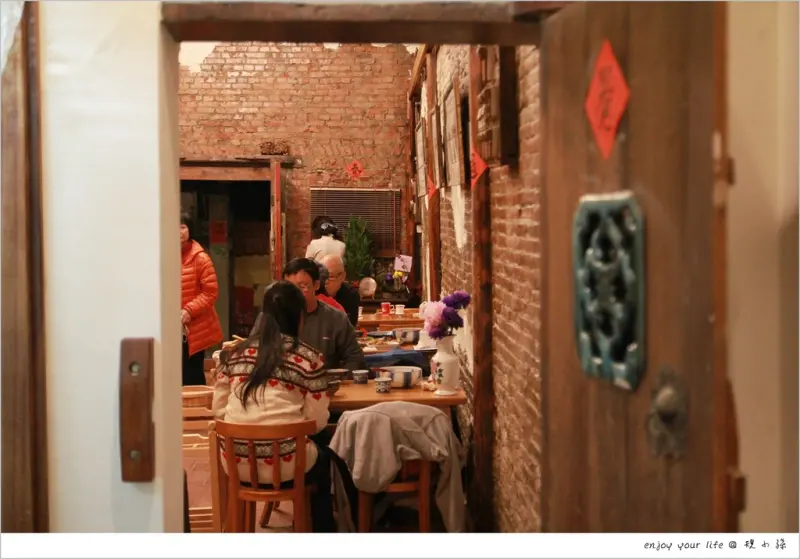 [台南美食]『筑馨居』信義街無菜單料理！走進百年古厝，吃進阿嬤的好菜色～意猶未盡，滿滿幸福！走在裡頭穿越時空～