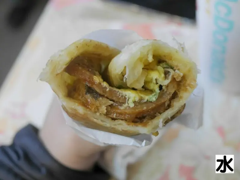 【食記】海味珍饈新體驗~台北內湖737巷蟹老闆蔥油餅.蔥抓餅@內湖捷運港墘站 : 古早味與異國料理激盪出新火花