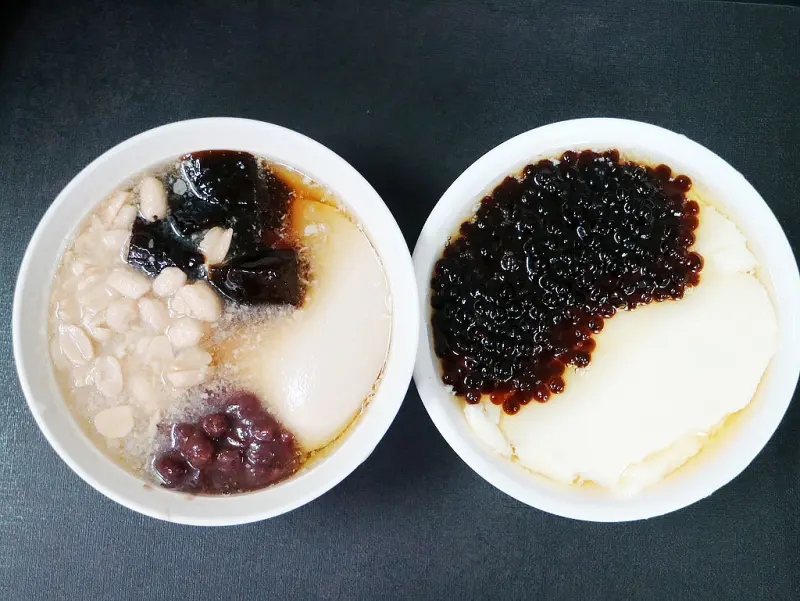 【台南安平】茂記黑豆花大王。在地推薦 濃郁黑豆香的軟綿滋味