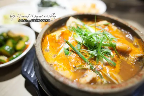 【台北大安區】料多味美的韓國豆腐煲，素食也能吃喔．九尾韓國豆腐煲