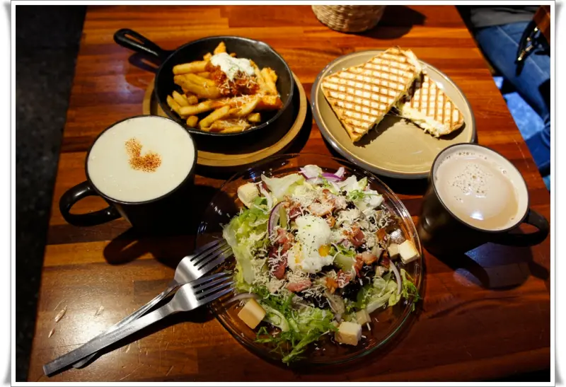 [板橋  好初二店]  超暖心早午餐  排到天荒地老也甘願