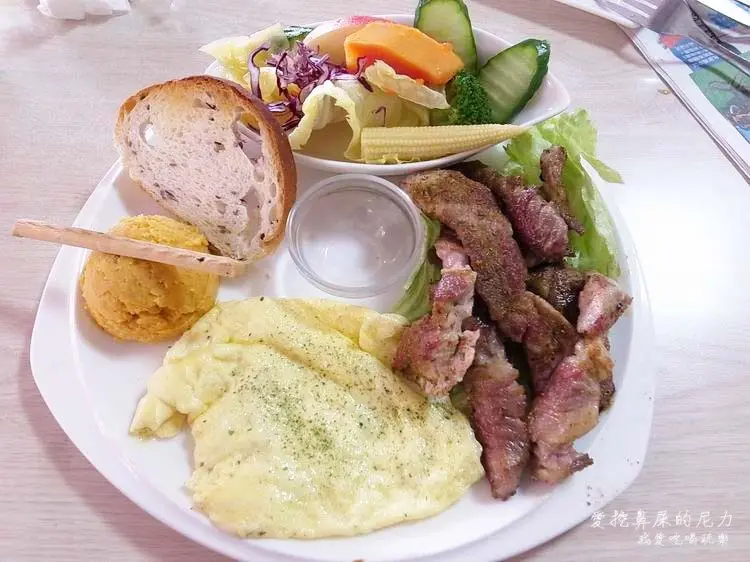 『食記』高雄鳳山。28早餐坊，價格實在餐點驚人（N訪）