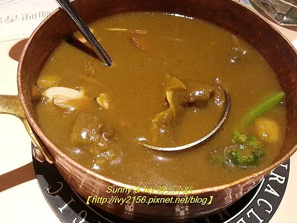 【台北萬華食記】口味頗多的魔法咖哩（西門店）