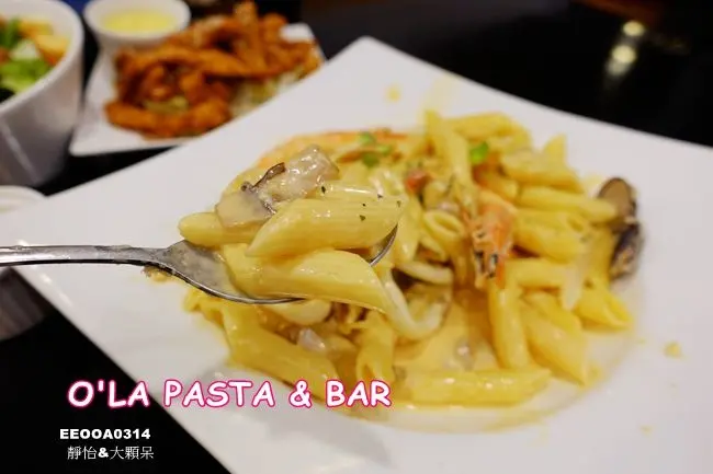 【中山國中義大利麵】OLA PASTA & BAR 喔啦義大利麵&吧 ♥ 捷運中山國中站/捷運行天宮站平價義大利麵 紅茶無限暢飲/免服務費