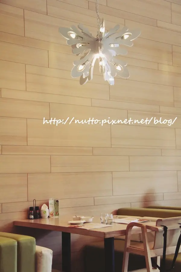 【麥芽趴趴走】梨子咖啡館 Pear Coffee - 崇德店