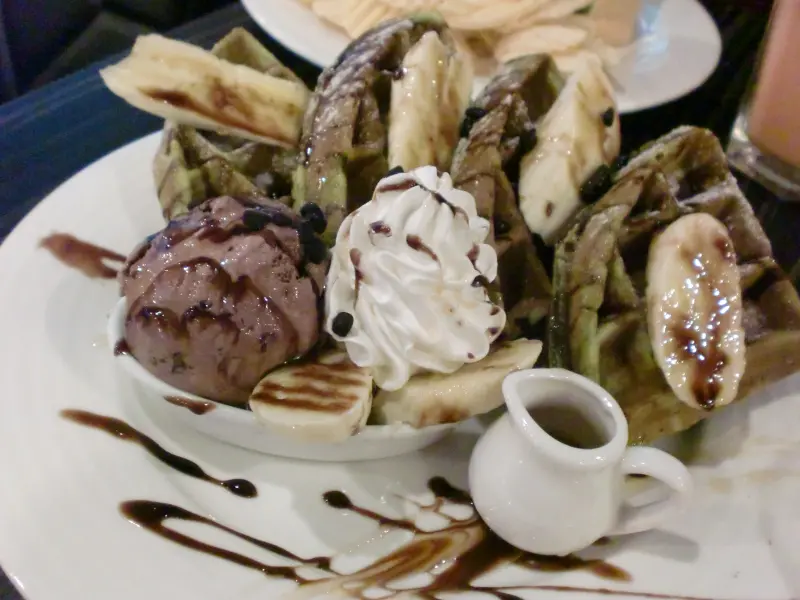 彰化市︱台中好吃鬆餅終於到彰化市啦之鯊魚咬吐司曉陽店(已歇業)