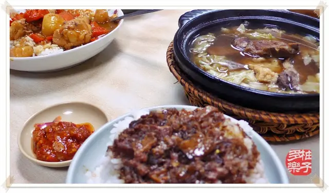 忠孝肉骨茶坊：清爽台版的馬來西亞肉骨茶