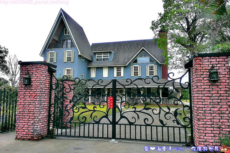 【宜蘭咖啡廳】飛行碼頭咖啡廳Duck Dock♥來參觀私人豪宅別墅，順便喝美味的咖啡~