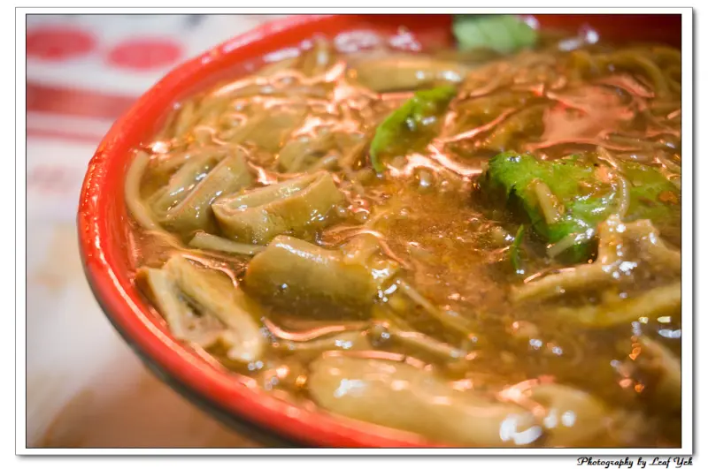 [新北]料快比麵線多的大腸麵線。蔡家麵線 / 三重重新路(三和夜市)