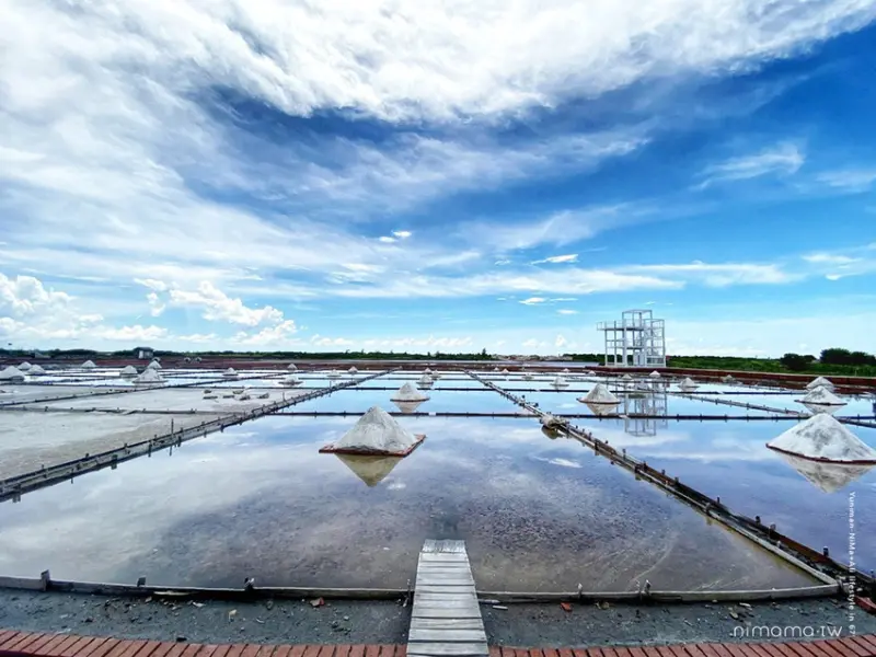 井仔腳瓦盤鹽田、田天一色超美觀光鹽田、免門票台南夕陽美景