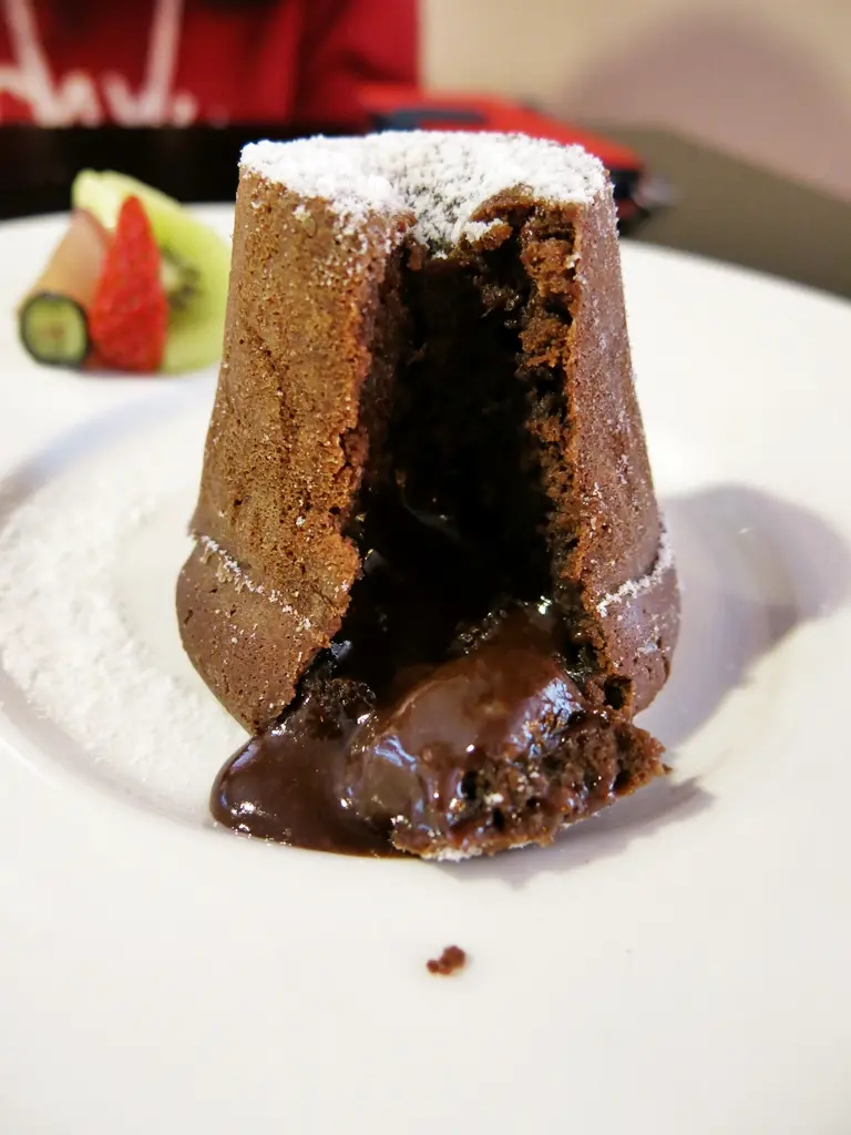 【捷運忠孝敦化】傳承百年的法國料理 — 普拉嬤嬤 LA MÉRE POULARD CAFÉ              