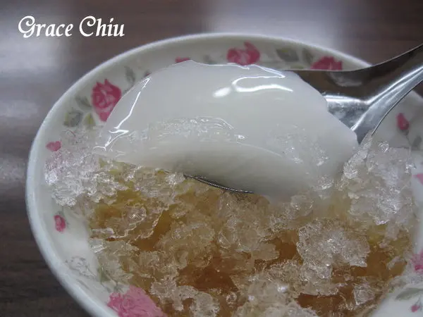 顏記杏仁露(茂豐花生湯)～迪化街．大稻埕．古早味