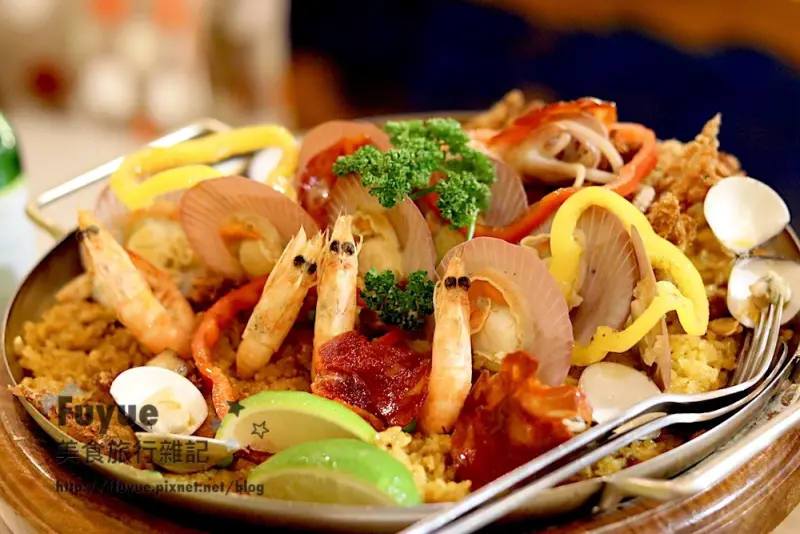 |台北內湖‧食| 台版歐洲小酒館.適聚會聊天小酌tapas《馬戲團市集》近內湖科學園區.捷運西湖站