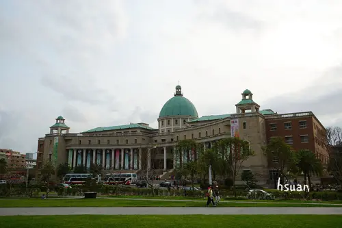 台中霧峰。亞大安藤忠雄美術館Mojo Coffee