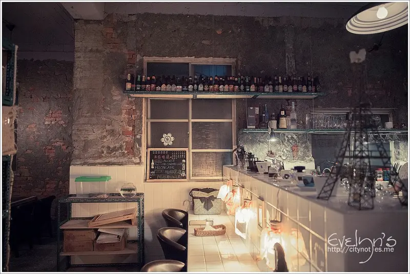 公館‧巴黎米 Cafe 8mm‧一顆咖啡豆的城市漂流