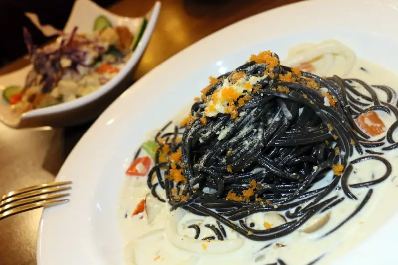 新北。板橋～平價美食。學生與小資族聚餐首選！飲料免費喝到飽！安東尼義式廚房(板橋店)（捷運新埔站）