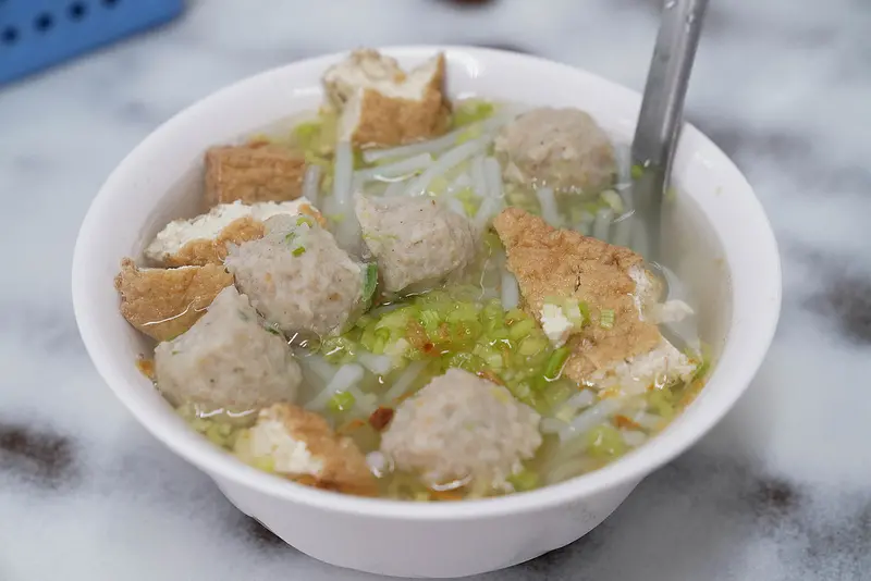 【宜蘭美食】老福魚丸米粉店｜宜蘭小吃｜東門夜市｜新興路｜