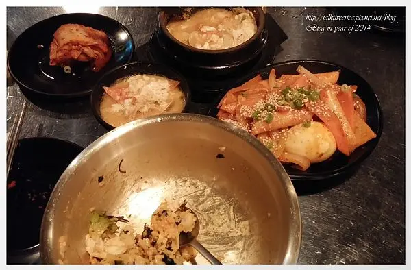 『呷』「捷運中山站」☆ 漢 韓國食堂 ☆ 彷彿置身在韓國當地用餐