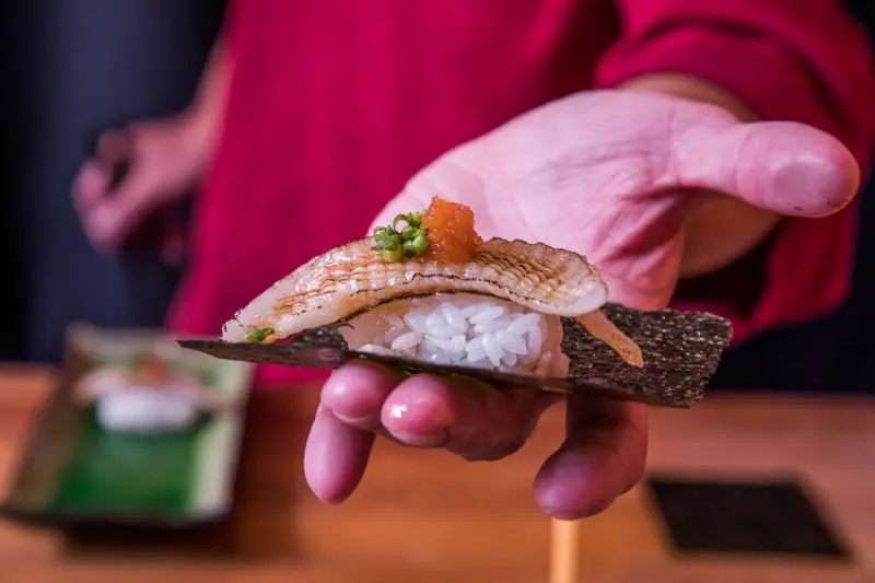 [桃園中壢]沒訂位100%吃不到，中壢日本料理的傳奇！坐著做壽司本店 