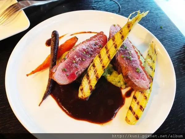 GR2日誌---塞子小酒館：這幾年來最優質的台灣櫻桃鴨胸料理