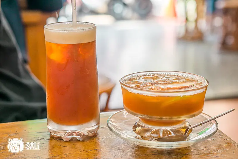 台中 雙江茶行｜中國醫美食，35年老字號人氣復古茶舖，泡沫紅茶令人驚艷，茶點表現也具水準