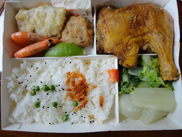 (美食~高雄)一葉便當~隱身巷弄的美味便當