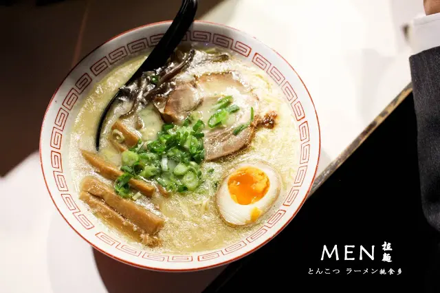 
逢甲深夜美食~MEN 日式拉麵~
