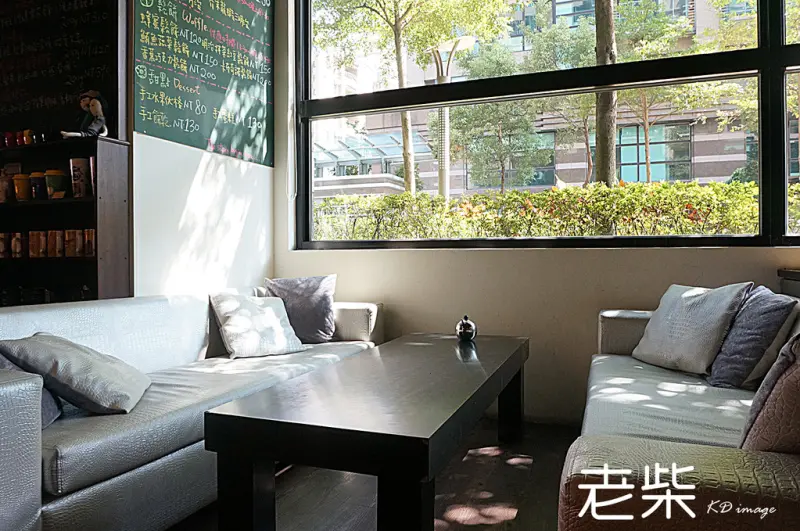 【台北‧老柴咖啡】品味天光作陪的早午餐