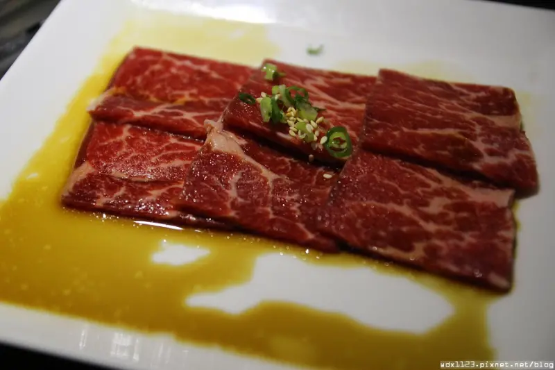 牧島燒肉專門店(大墩店)✪嗯~我還是比較❤屋馬~104.04.12