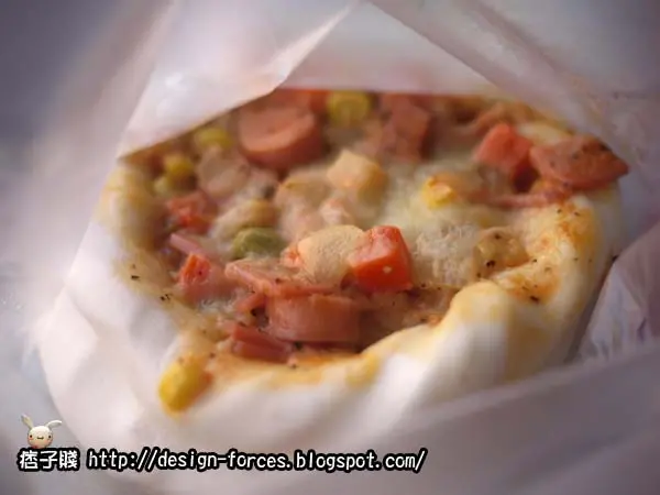 
【金門特色美食】京采披薩包，讓你元氣滿滿
